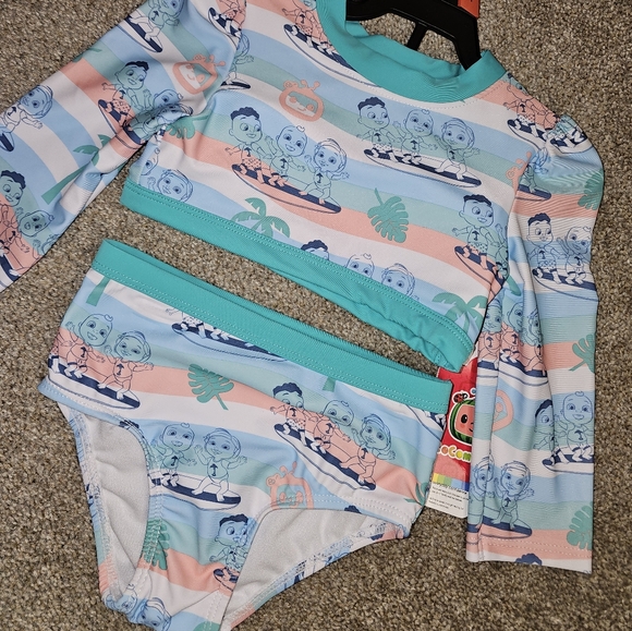 Kids Swim Set with Cartoon Print - Picture 1 of 5